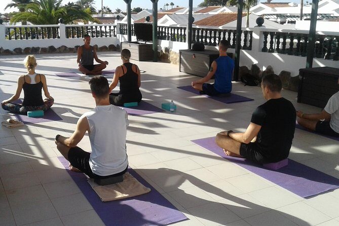 Aerial Yoga Experience in Maspalomas, Spain - Small logistics that make your session smoother