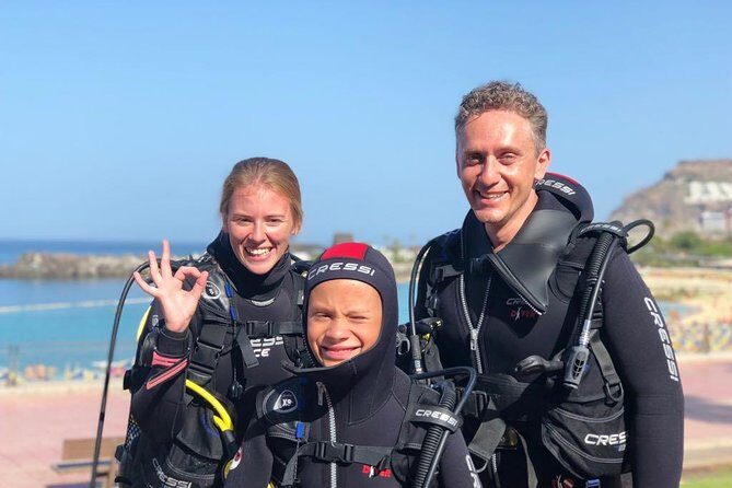Discover Scuba diving in Gran Canaria with Hotel Pick-up - The Safety Briefing That Sets the Tone for Beginners
