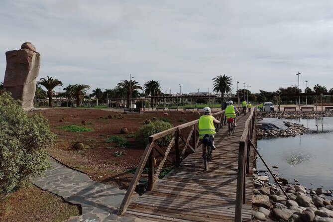 E-Bike Rental 80 km Battery life: Gran Canaria Mountains or Coast - Meloneras promenade archaeology and a short volcanic beach break