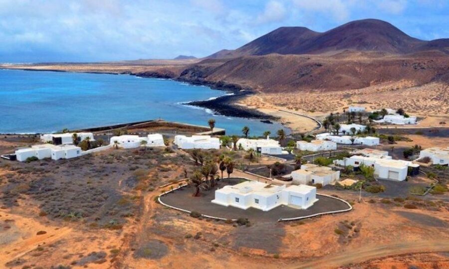 Graciosa Island: Jeep Safari Playa De las Conchas - Price and value: is $53 fair for 1.5 hours?