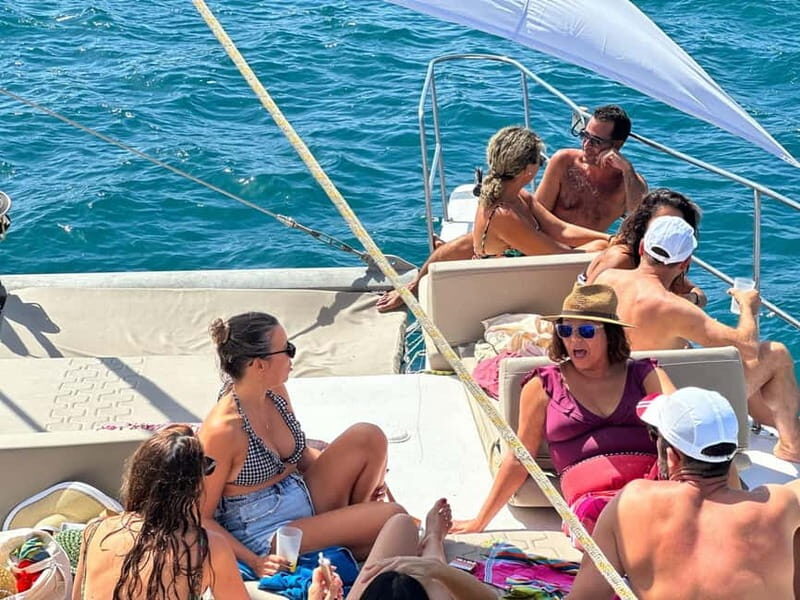 Gran Canaria: Catamaran Tour with Lunch and Drinks - Dolphin odds and sea-time: what the sailing feels like
