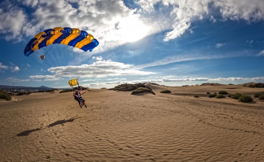 Gran Canaria : Skydiving over Maspalomas Dunes - Tandem Jump Over Maspalomas Dunes: What You Really Get
