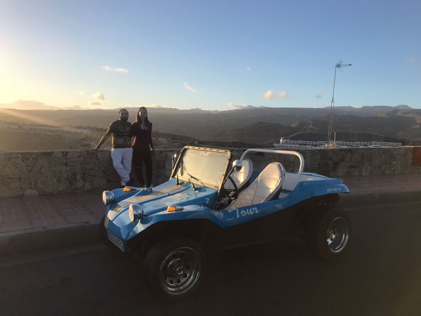Gran Canary: 70's VW Buggy Tour - Driving rules: the 25+ licence requirement and how the guide handles it
