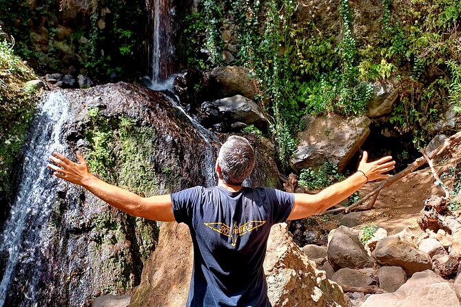Hiking in Waterfalls & Rainforest with local guides: Sky Rebels - Group size: why max 6 travelers changes the whole vibe