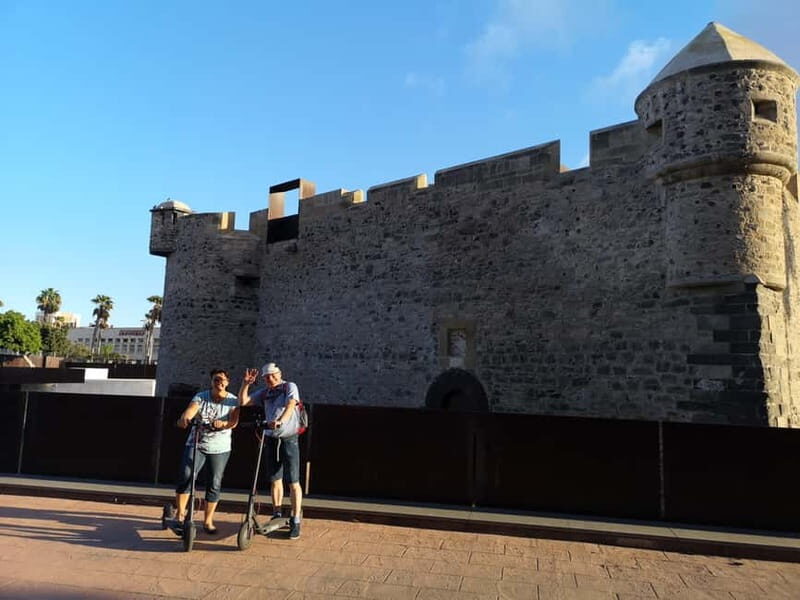 Las Palmas: City, Harbor, and Beach Walking-Hiking Tour - Practicalities: Shoes, Pace, and Who This Tour Fits Best