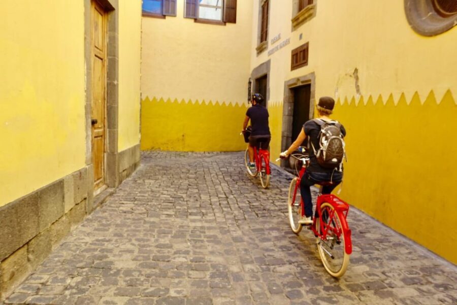 Las Palmas de Gran Canaria: Guided City Tour by Bike - Vegueta Neighborhood Stops: Old Town That Actually Makes Sense
