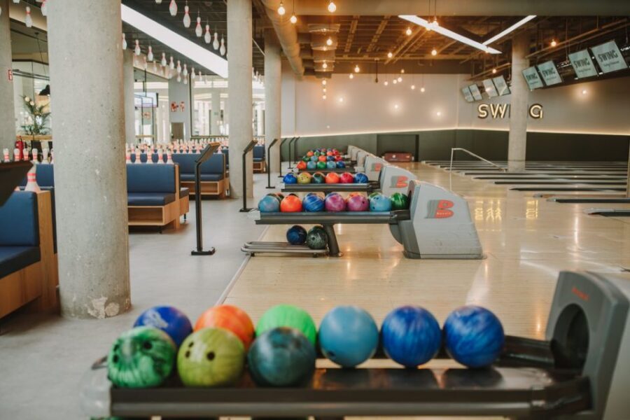 Maspalomas: Bowling Session Entry Ticket at Holiday World - Voucher Swap and Skip-the-Line Entry: Getting In Smoothly