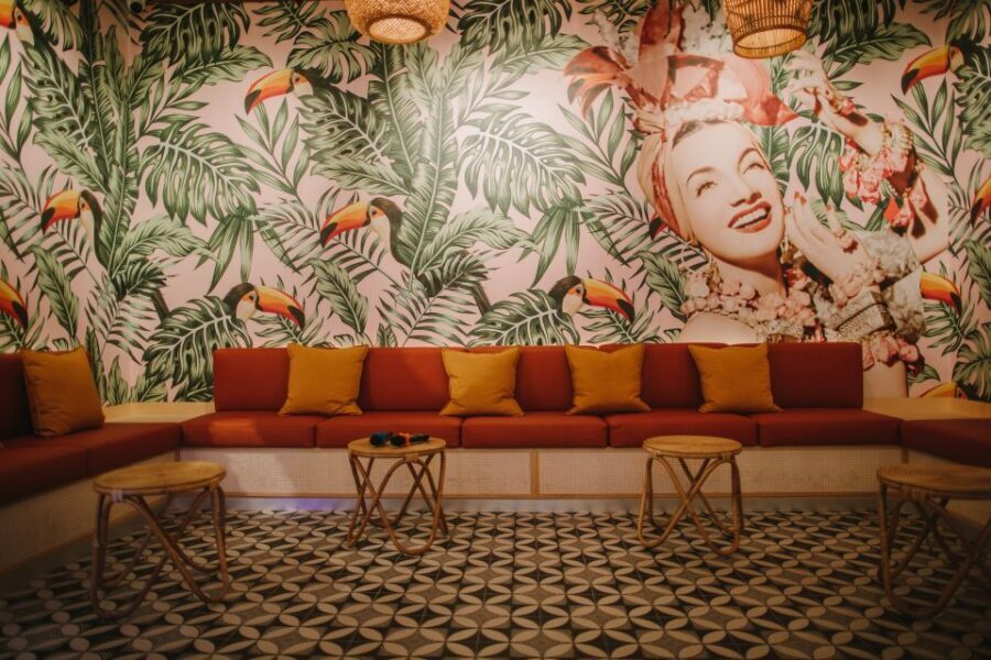 Maspalomas: Holiday World Themed Karaoke Room Rental - Sound, staff, and the small friction points to plan for
