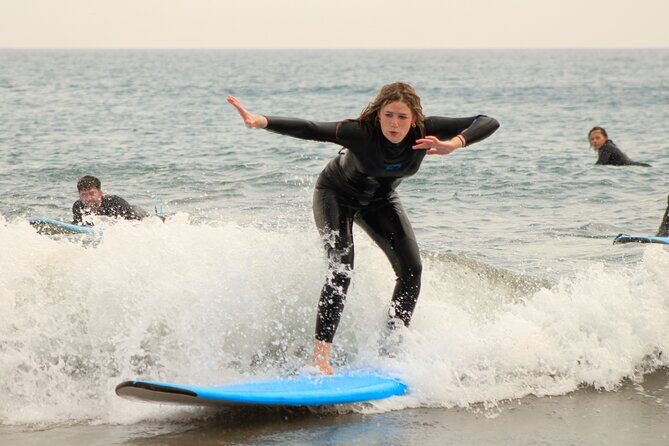 Premium Surf Course in Gran Canaria - What’s included for $77.40: gear, insurance, instruction, and real sustenance