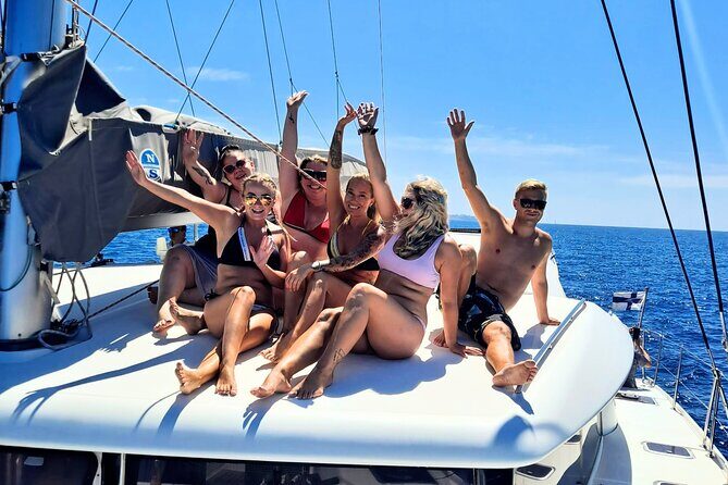 Private 5 hour catamaran cruise in south of Gran Canaria - Tapas lunch and unlimited drinks: the part that makes it feel like a real treat