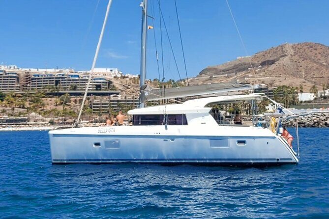 Private 5 hour catamaran cruise in south of Gran Canaria - Price and value for groups up to 6 (even if the boat holds more)