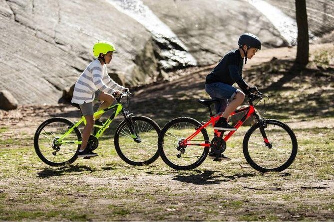 Rent City Bike 18 gears from 4 hours to 7 days: Visit Maspalomas - Picking up your 18-gear bike at Bici Bike Vintage