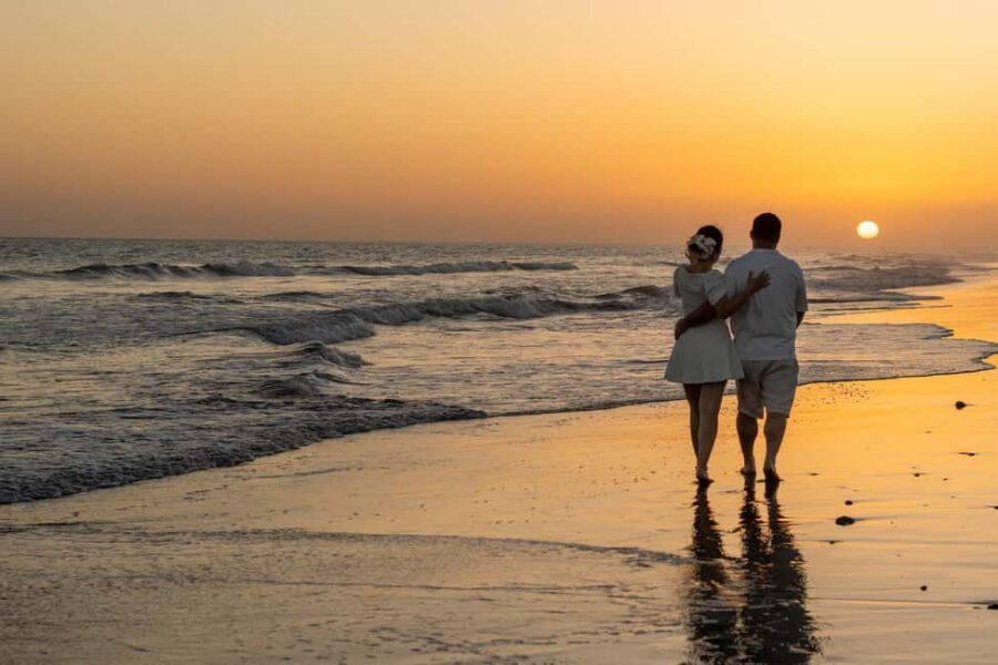 Sunset Photography at Dunas Maspalomas - The Lisi Factor: Why the Vibe Helps Your Photos